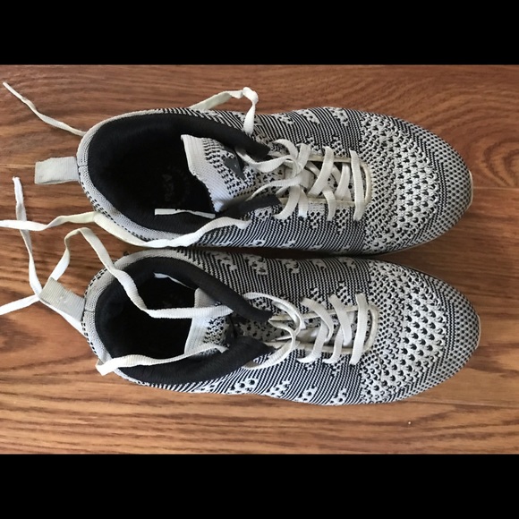 Ladies sneakers - Picture 3 of 6